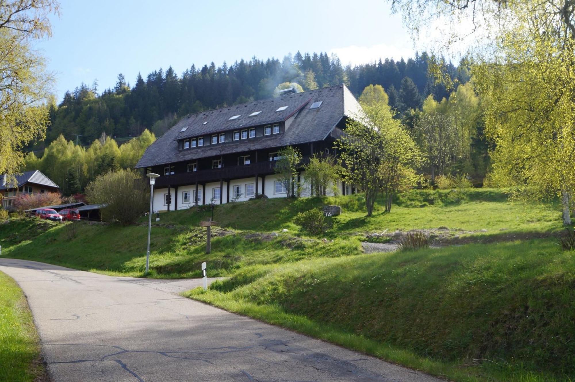 Familien- und Sportappartements Wetzel Menzenschwand-Hinterdorf Exterior foto